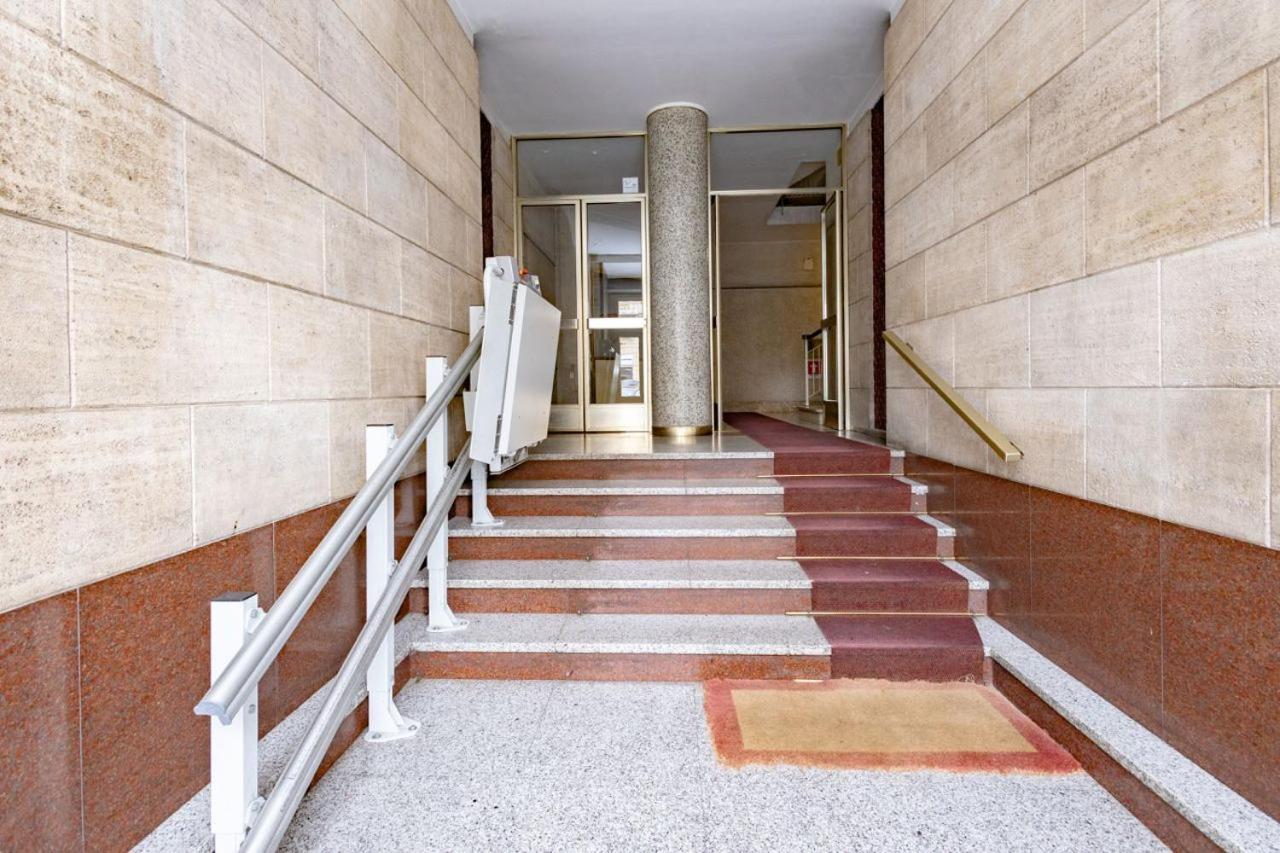 Apartamento Dolce Casa Di Sve Vicino La Stazione Génova Exterior foto